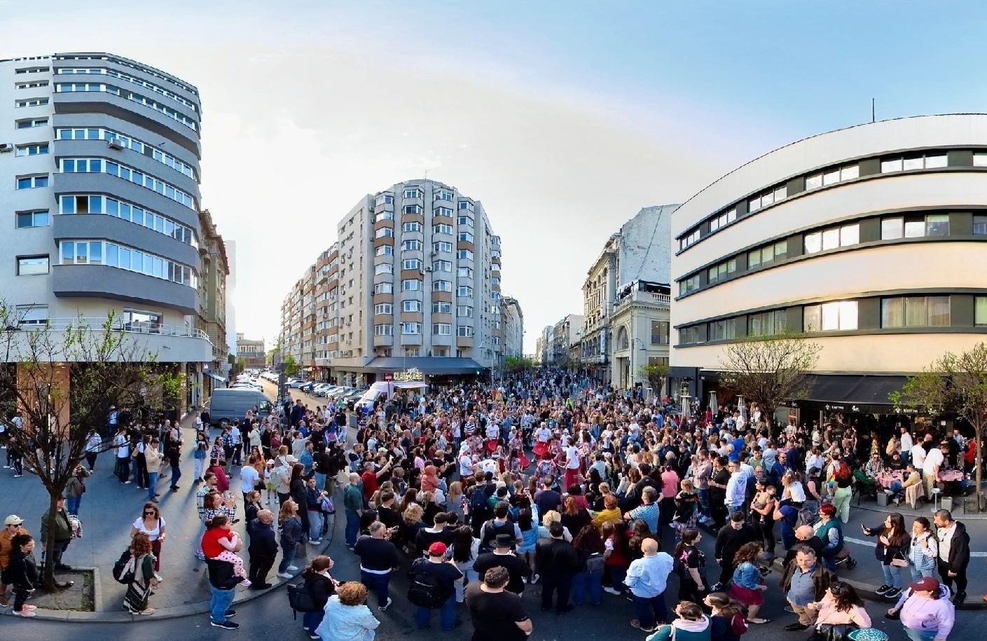 Stâlpișori retractabili pentru Calea Victoriei