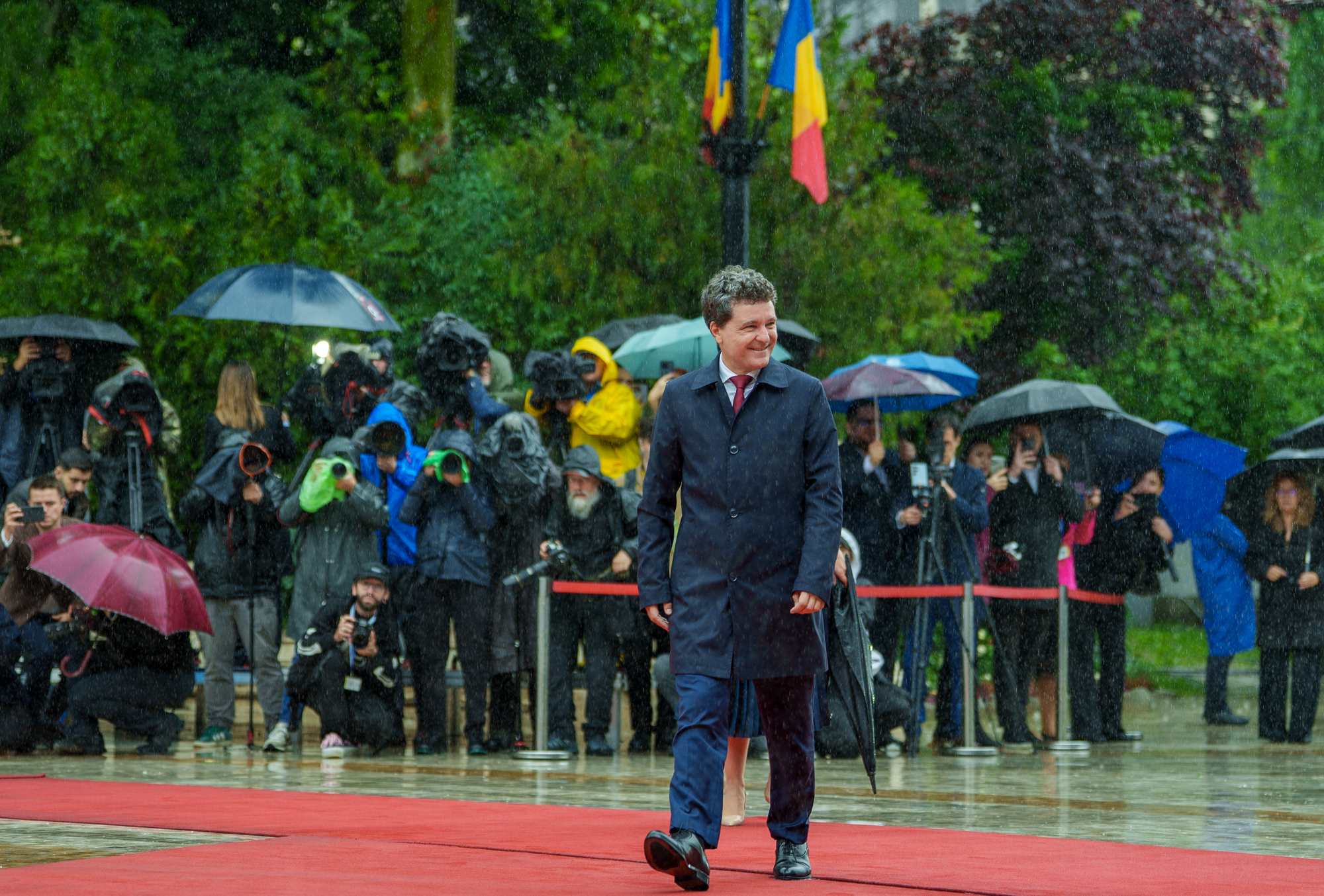 Nicușor Dan a preluat oficial funcția de președinte al României în cadrul unei ceremonii desfășurate la Palatul Cotroceni