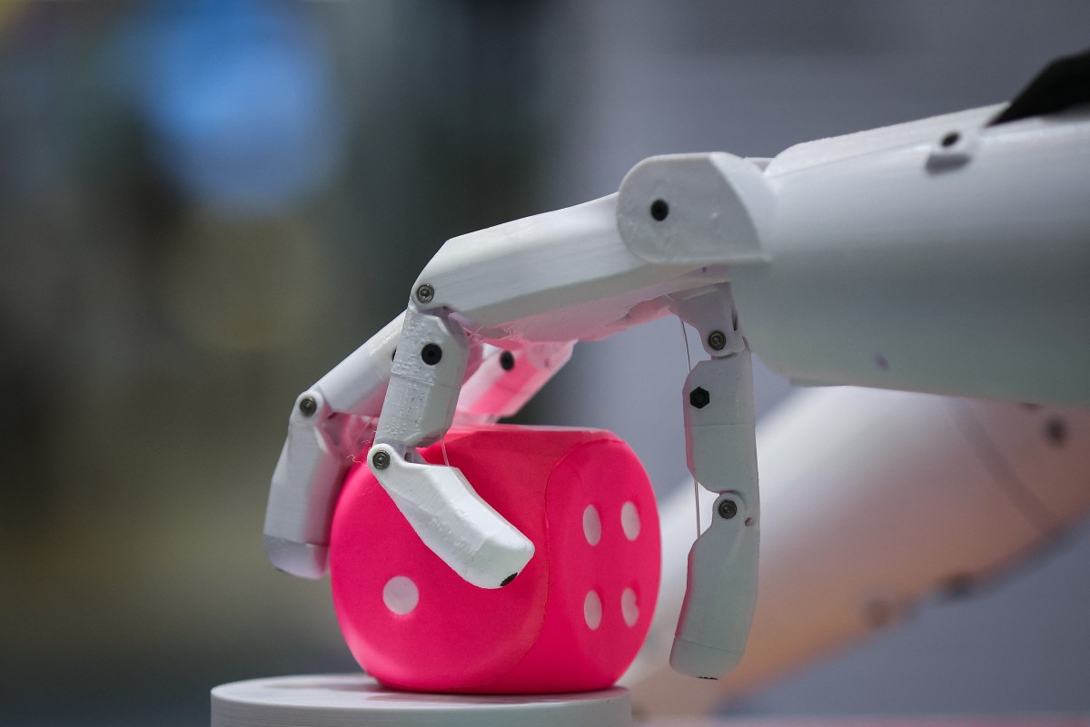 Cine sunt de fapt boții AI?