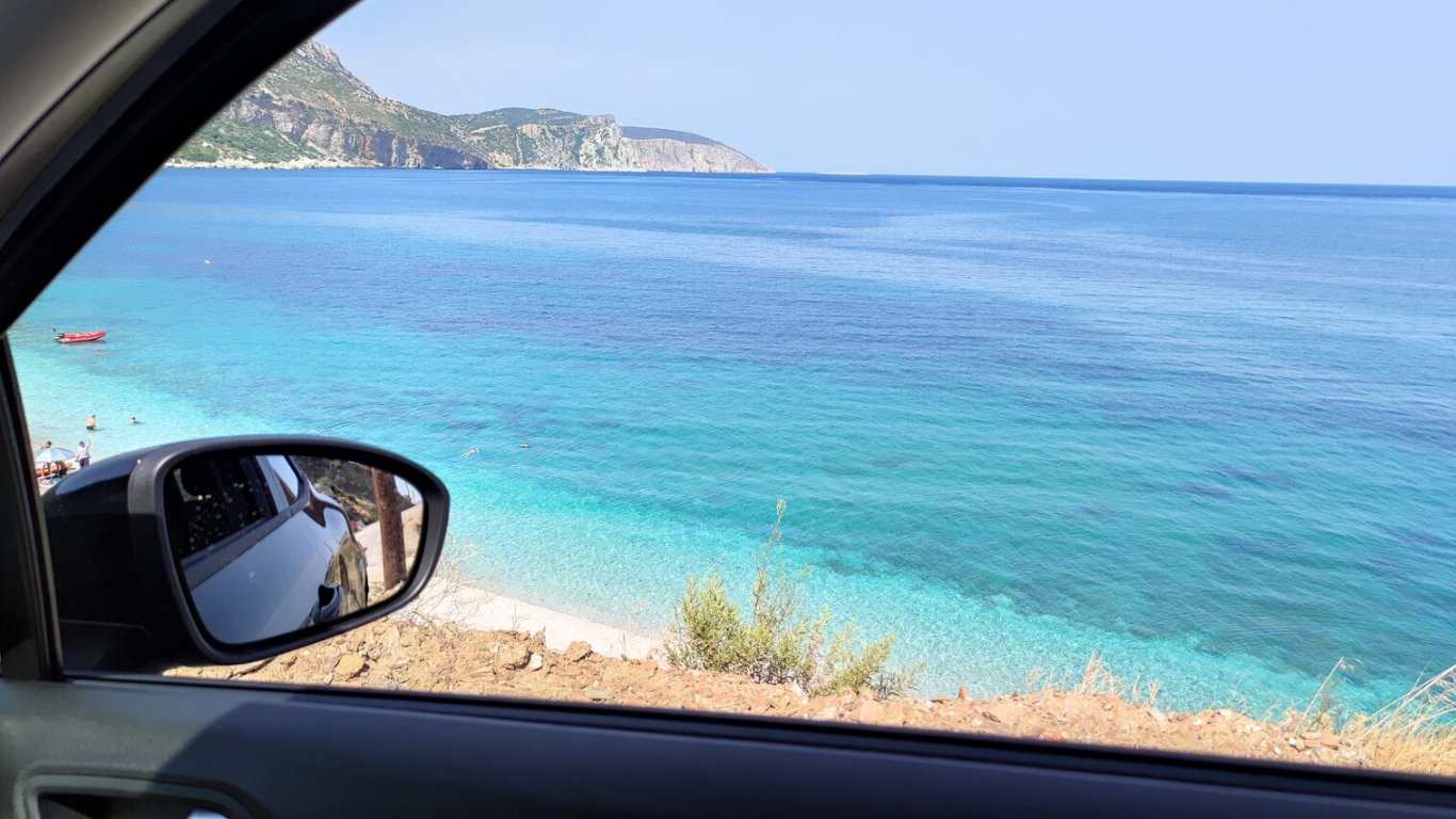 Atenție, turiști! Grecia schimbă codul rutier: amenzi uriașe și permise suspendate