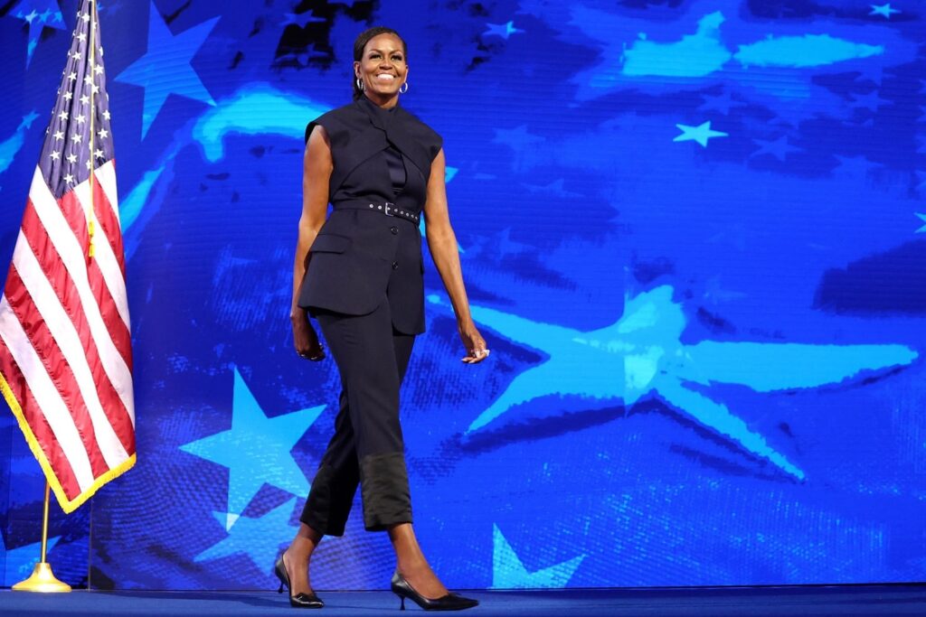 Michelle Obama vine la București