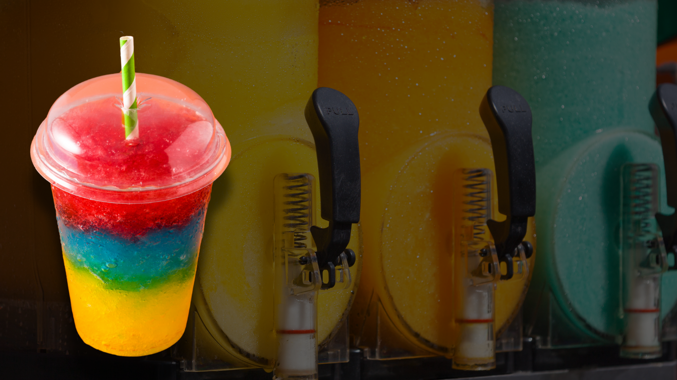 Atenție cu ce te răcorești! Pericolul ascuns în slushie-uri