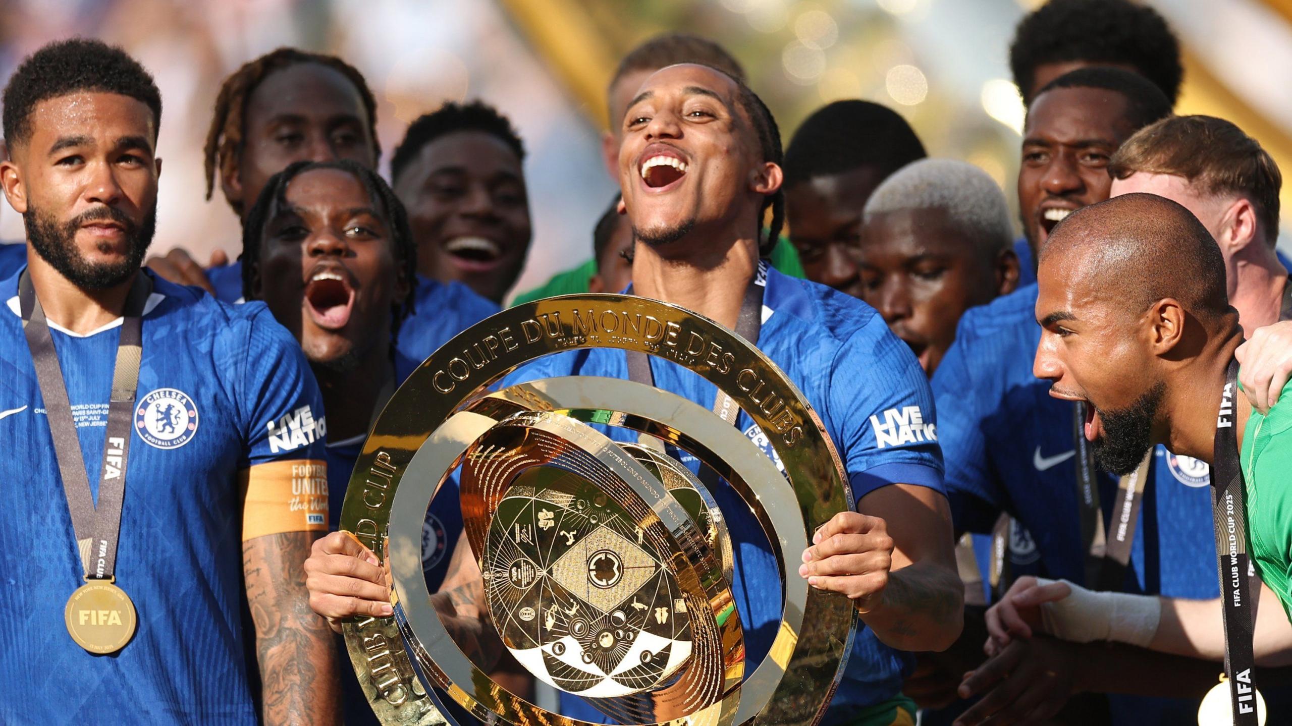 Chelsea cucerește trofeul, iar Trump fură scena