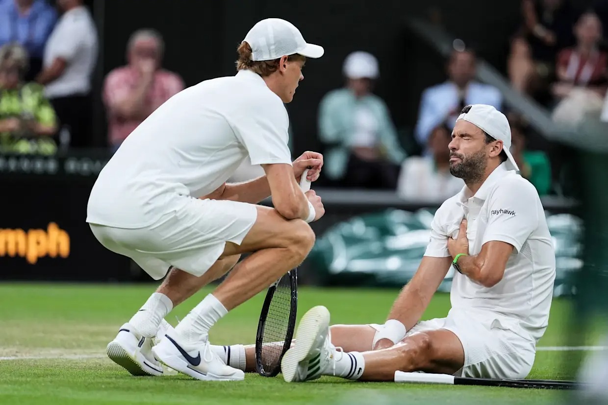 Grigor Dimitrov, din nou trădat de corp: accidentare la Wimbledon după un start perfect