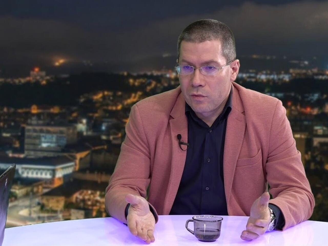 Președintele Nicușor Dan l-a numit pe profesorul Dacian Dragoș judecător la CCR. Acesta a reprezentat România în arbitrajul Roșia Montană.