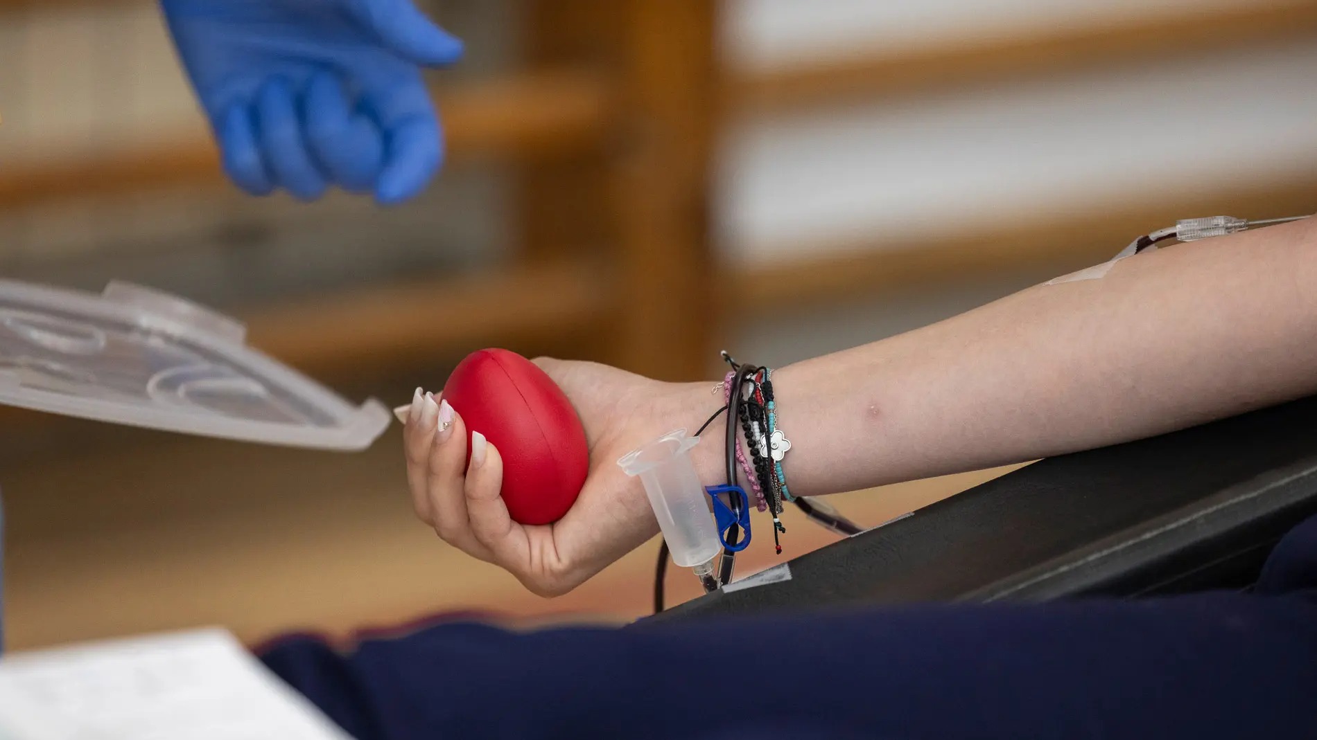 GHID. Traseul donatorului de sânge în România