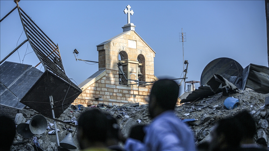 Israel recunoaște că a bombardat biserica din Gaza