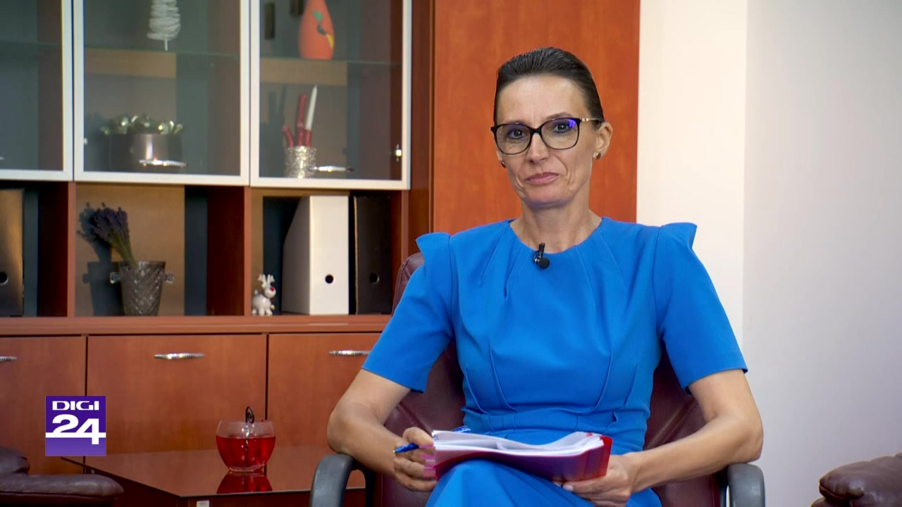 „Puțin” în viziunea Justiției: Declarația șefei CSM despre pensia de 11.000 de lei stârnește controverse politice și revoltă publică