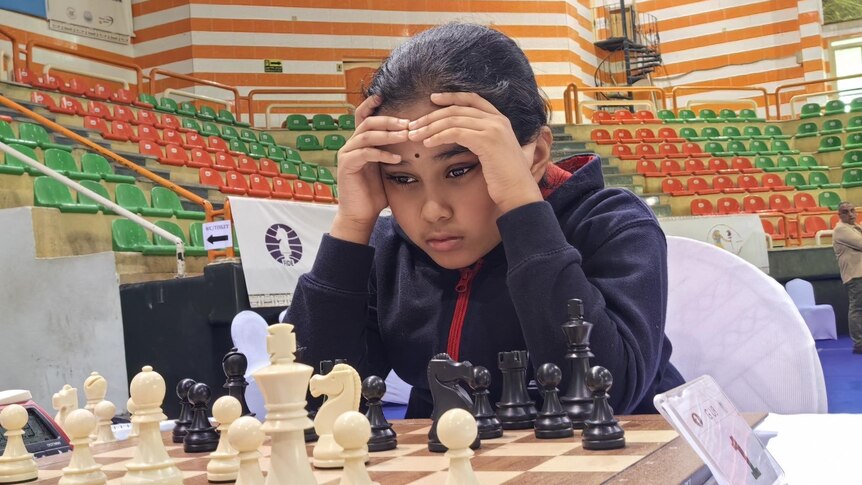 La doar 10 ani, Bodhana Sivanandan rescrie istoria șahului: a învins un mare maestru la Campionatul Britanic