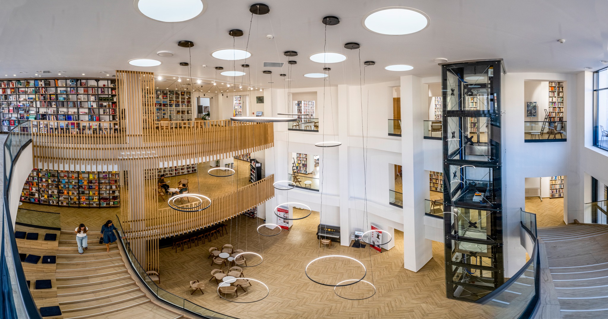 Biblioteca de unde poți împrumuta cărți non-stop