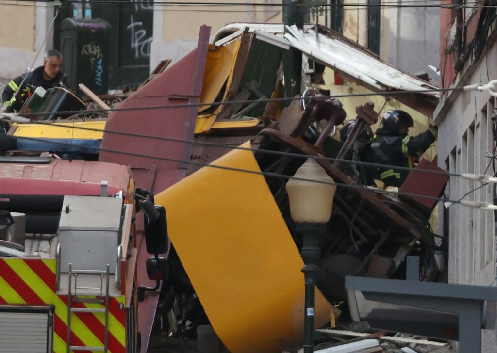 Tragedie la Lisabona: celebrul funicular „Gloria” a deraiat. Cel puțin 15 morți și 18 răniți grav