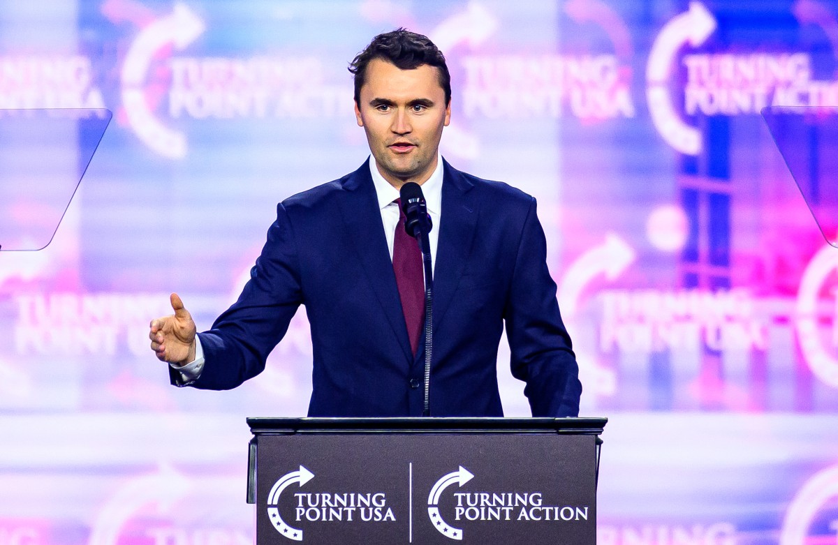 Conservatorul Charlie Kirk, împușcat mortal la un eveniment universitar din Utah