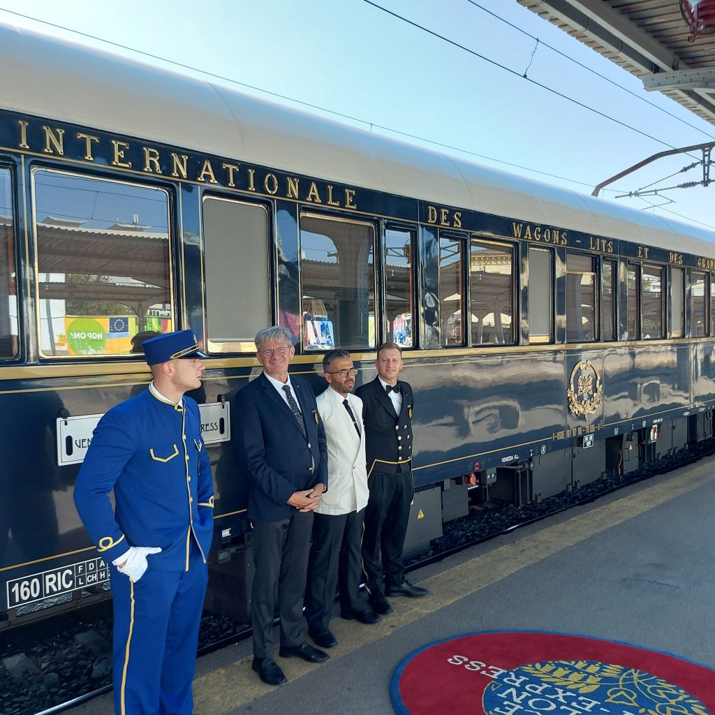 Orient Express revine în România: opriri la Brașov, Sinaia și București înainte de plecarea spre Istanbul