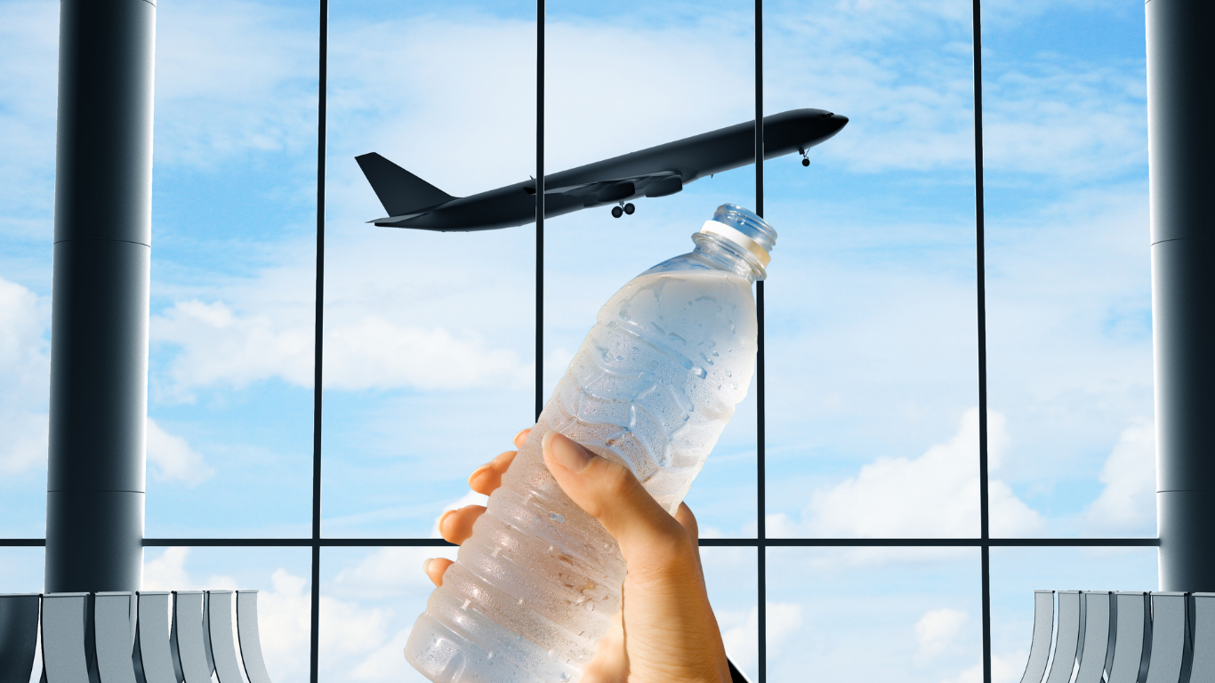 Revoluție în aviația românească! Regula strictă a lichidelor de 100 ml, eliminată 