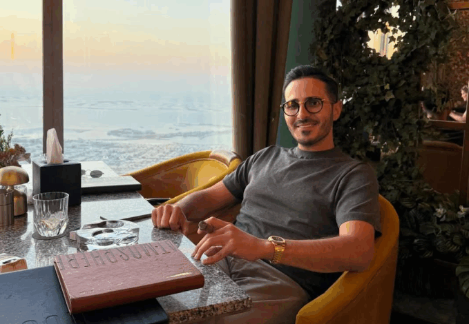 Prins la Batumi: Shimon Yehuda Hayut, personajul documentarului Netflix „Tinder Swindler”