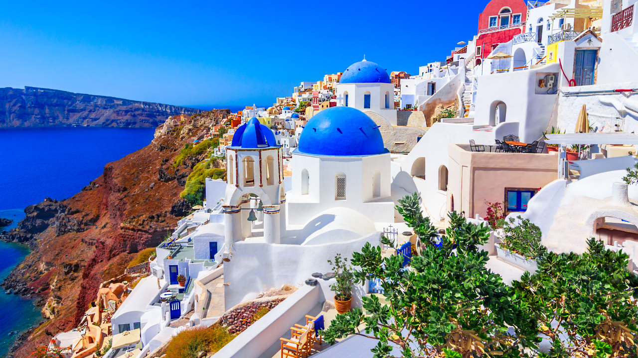 Misterul cutremurelor din Santorini, elucidat de cercetători