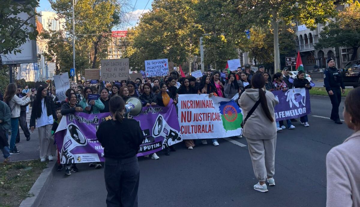 Mii de oameni „Împreună pentru siguranța femeilor”