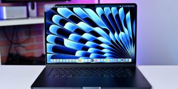 Bloomberg: Apple pregătește un MacBook accesibil, cu procesor de iPhone, la un preț record de mic