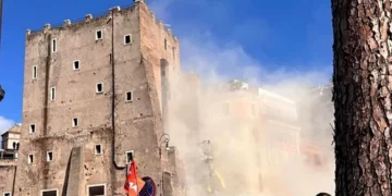 Un muncitor român s-a stins din viață la Roma după prăbușirea unui turn medieval