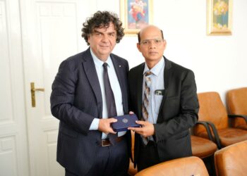 Ambasadorul Indiei a avut o experiență neplăcută cu trenul românesc: două ore și jumătate întârziere pe ruta București–Brașov