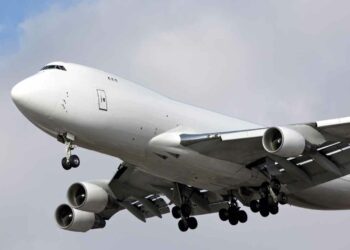 Pilot fără calificare, la comenzi timp de luni de zile: un nou scandal de siguranță lovește aviația europeană