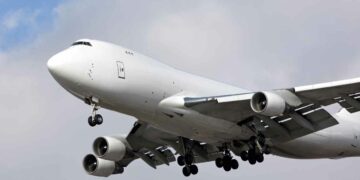 Pilot fără calificare, la comenzi timp de luni de zile: un nou scandal de siguranță lovește aviația europeană