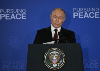 Interzicerea Roblox stârnește revoltă în Rusia: mii de copii îi scriu lui Vladimir Putin