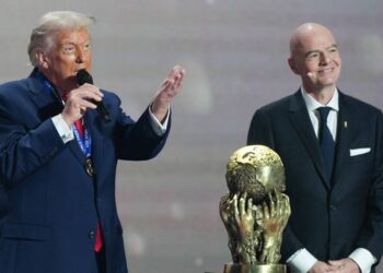 Infantino, în anchetă după premiul surpriză pentru Donald Trump
