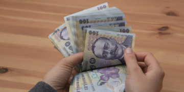 Când dispar taxa pe stâlp și impozitul minim?