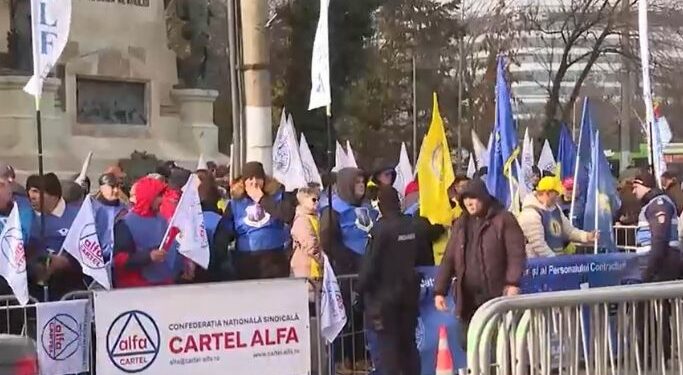 Salarii înghețate și tăieri anunțate: sindicatele cer ajutorul președintelui României