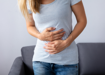 Zi liberă plătită pentru femeile diagnosticate cu endometrioză