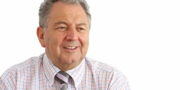 Atlassib, în pragul închiderii după peste trei decenii. Firma care a legat diaspora de România se confruntă cu pierderi majore