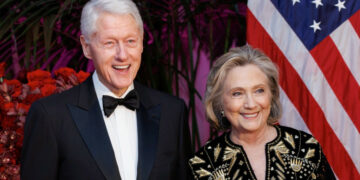 Soții Clinton refuză audierea în dosarul Epstein