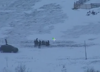 Range Rover cu șapte persoane din Ucraina, implicat într-un incident grav la granița cu România. Un polițist de frontieră a fost rănit