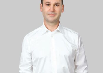 Percheziții DNA la Primăria Sectorului 3: Robert Negoiță, suspectat că ar fi asfaltat din bani publici un drum privat