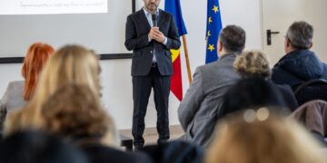 Florin Manole amenință cu demisia pentru legea salarizării