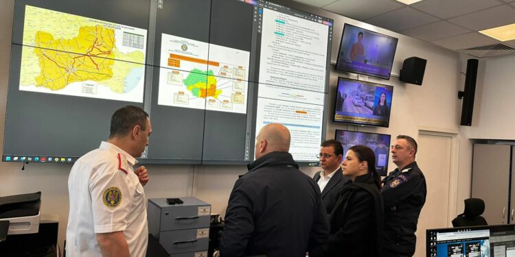 Ilie Bolojan, vizită la MAI după ninsorile abundente: „Intervențiile rapide au prevenit situații grave”