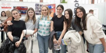 Gabriela Firea cere 20 de miliarde de euro pentru copii și obiective ferme de combatere a sărăciei până în 2035