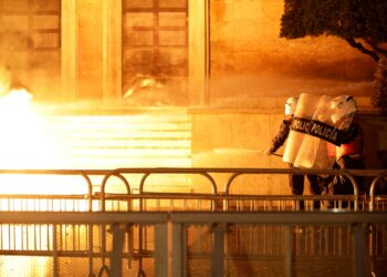 Proteste violente în Albania din cauza unui scandal major de corupție