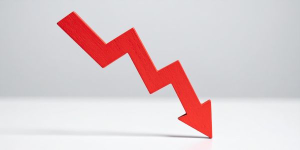 România intră oficial în recesiune tehnică: două trimestre pe minus și o economie care frânează brusc