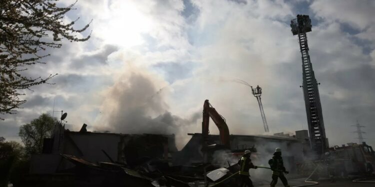 Incendiu violent la club în Germania