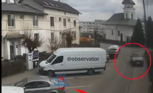 Accident grav la Fălticeni: mașină intrată în pietoni lângă o școală. Patru răniți, acuzații de mușamalizare