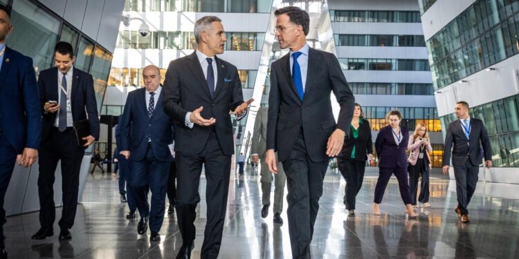 Rutte avertizează: Iranul, aproape să poată lovi Europa