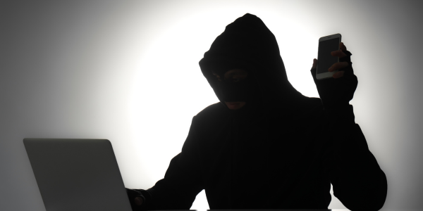 Escrocherie cu număr clonat în numele Poliției