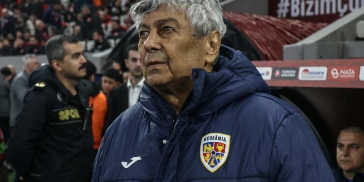 Fotbalul turc plânge: Mircea Lucescu a murit