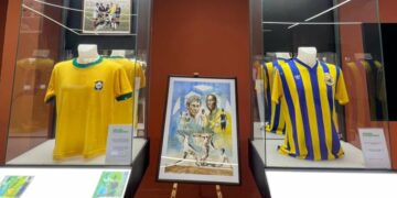 Colecția lui Mircea Lucescu, expusă gratuit la Muzeul Fotbalului