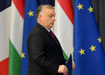 Vance laudă modelul energetic al Ungariei și atacă UE