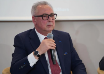 Șeful Autorității Vamale Române, Mihai Savin, reținut într-un dosar penal