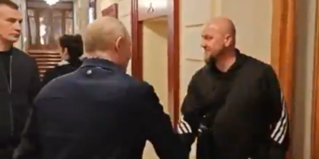 Putin, surprins într-o întâlnire „întâmplătoare” la hotel.