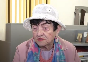 Are 90 de ani și este cea mai vârstnică studentă din România: „Nu, dragă, sunt colega voastră”